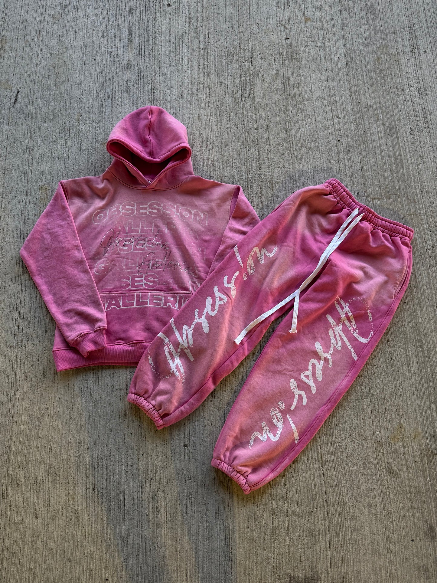 STATEMENT Sweatsuit "Strawberry Pink"