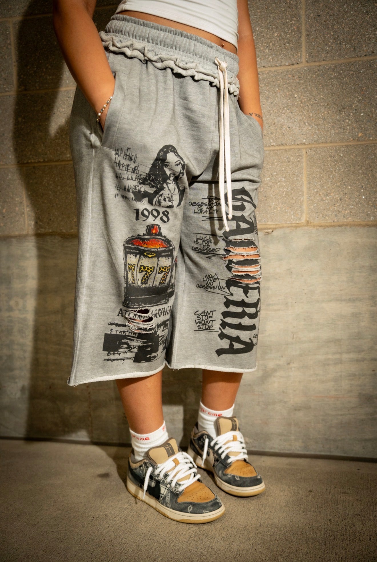 “Latto” 3/4 Shorts